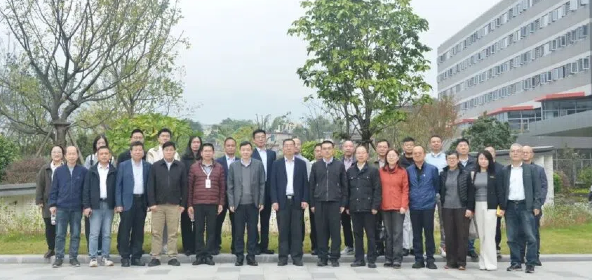 合照1png.png 合照1png.png